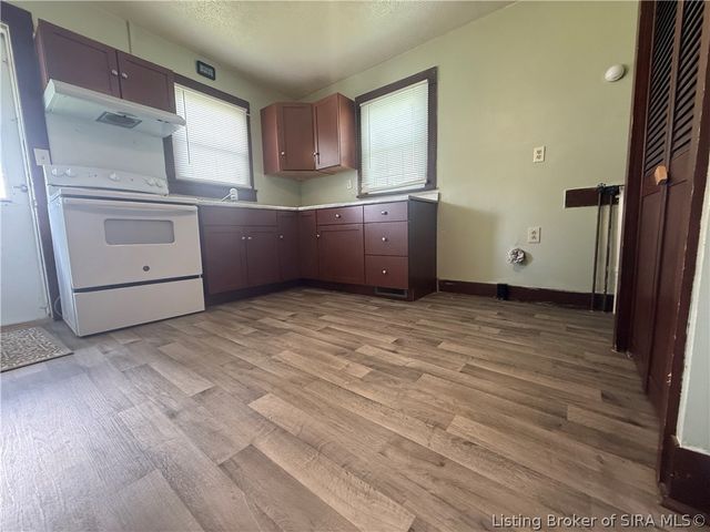 716 Lincoln Street, New Albany, IN 47150