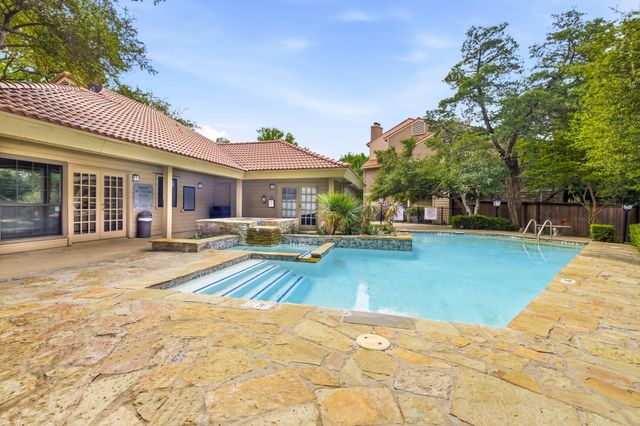 5200 Martel Avenue 18D, Dallas, TX 75206