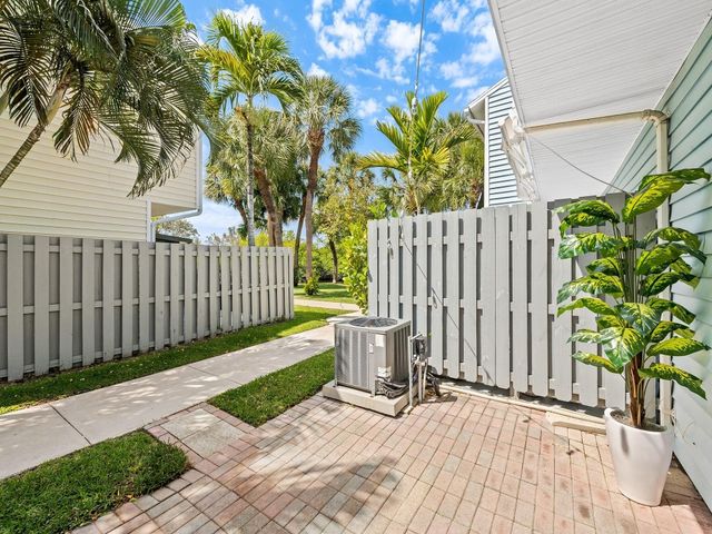 1989 NE 15th Avenue 1989, Fort Lauderdale, FL 33305