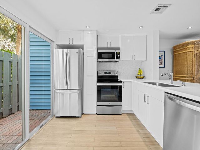 1989 NE 15th Avenue 1989, Fort Lauderdale, FL 33305