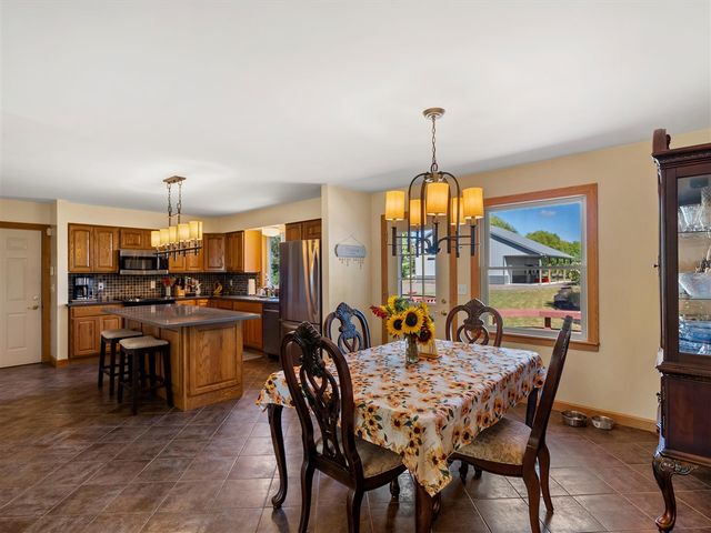 16850 Roe Road, Chelsea, MI 48118