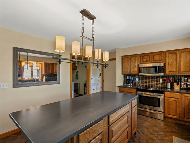 16850 Roe Road, Chelsea, MI 48118