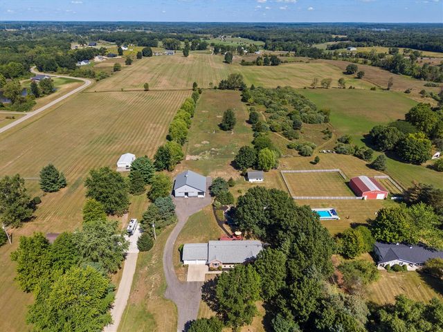16850 Roe Road, Chelsea, MI 48118