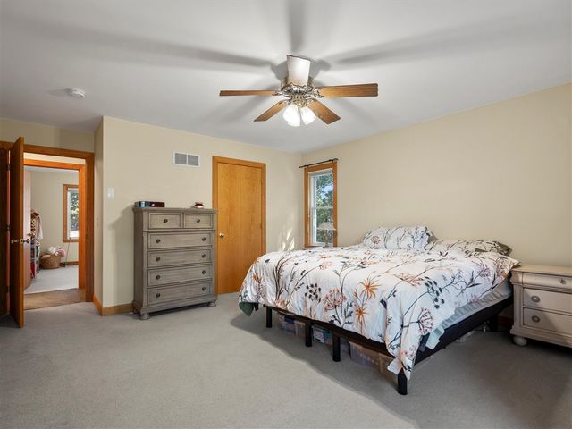 16850 Roe Road, Chelsea, MI 48118