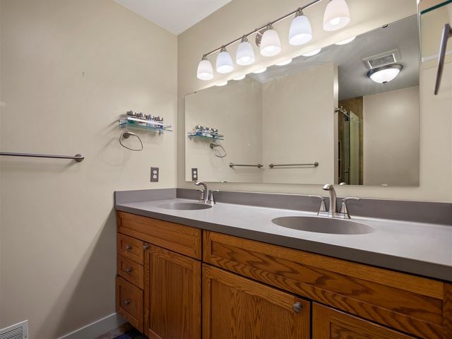 16850 Roe Road, Chelsea, MI 48118