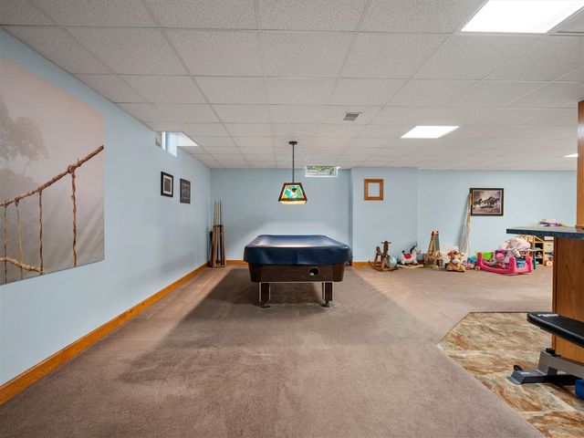 16850 Roe Road, Chelsea, MI 48118