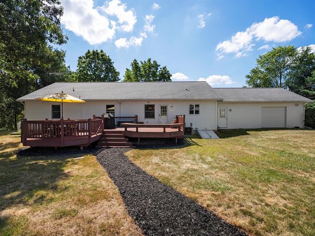 16850 Roe Road, Chelsea, MI 48118