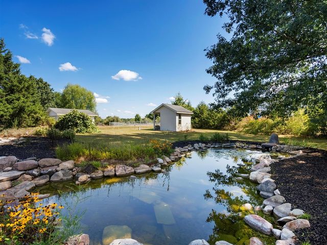 16850 Roe Road, Chelsea, MI 48118