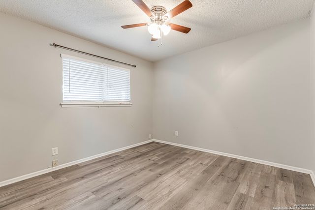 3743 Newrock, San Antonio, TX 78230