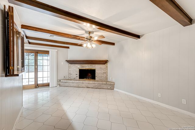 3743 Newrock, San Antonio, TX 78230