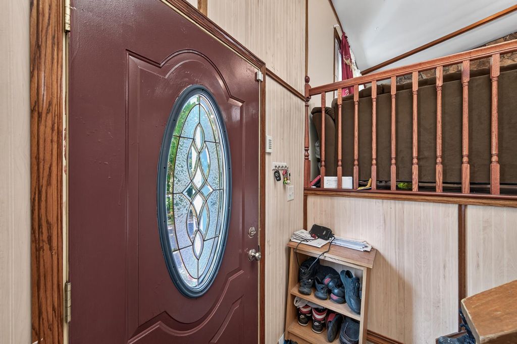 2280 Shryer Avenue E, North Saint Paul, MN 55109 — photo 3