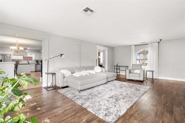 2055 Shadow Rock Drive, Houston, TX 77339