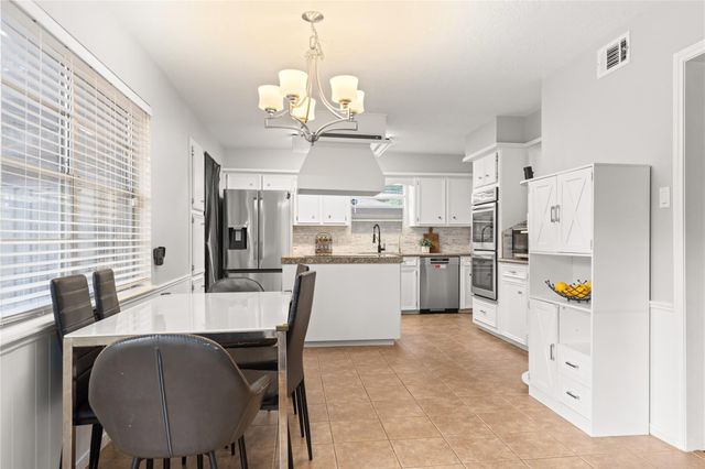 2055 Shadow Rock Drive, Houston, TX 77339