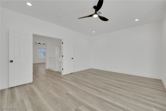 9205 Spruce Mountain Way, Las Vegas, NV 89134