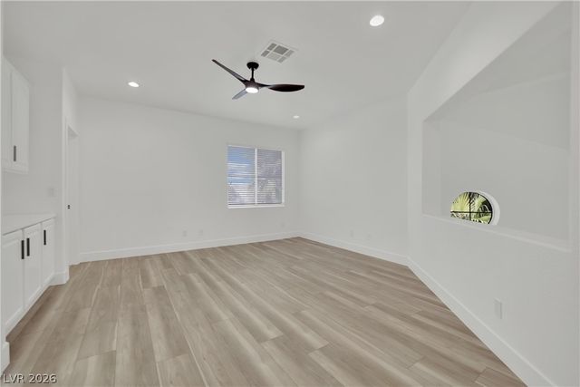 9205 Spruce Mountain Way, Las Vegas, NV 89134