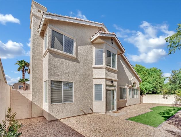 9205 Spruce Mountain Way, Las Vegas, NV 89134