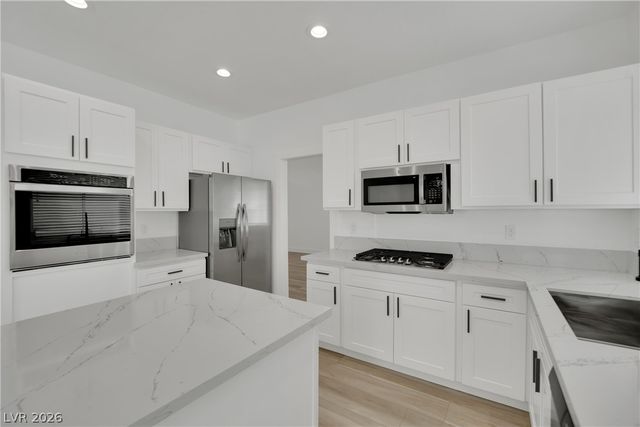 9205 Spruce Mountain Way, Las Vegas, NV 89134