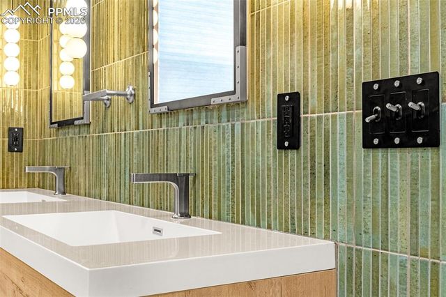 1215 Kelso Place, Colorado Springs, CO 80921