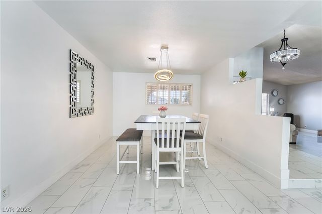 3983 Redwood Street, Las Vegas, NV 89103