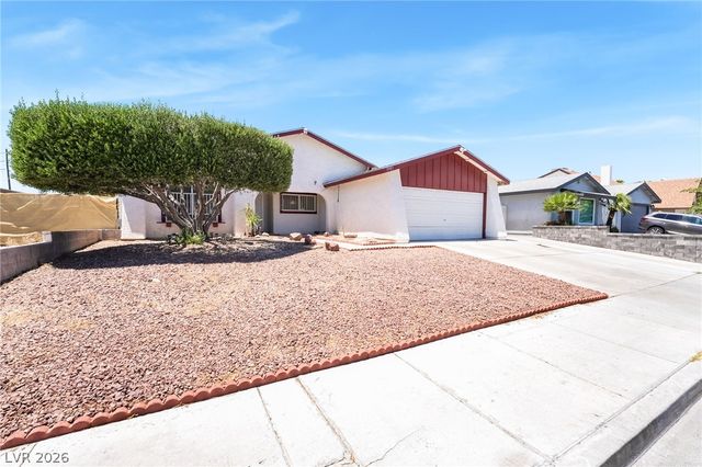 3983 Redwood Street, Las Vegas, NV 89103