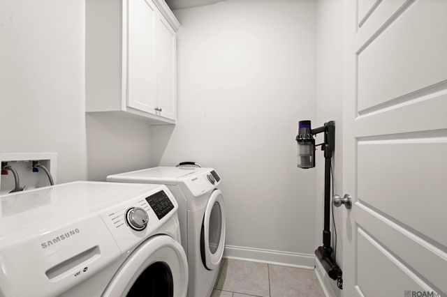 8140 Stonelake Circle East Ave, Baton Rouge, LA 70820