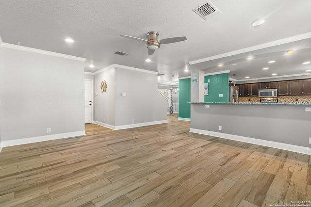 5640 Poppy Seed Run, Leon Valley, TX 78238