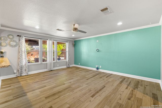 5640 Poppy Seed Run, Leon Valley, TX 78238