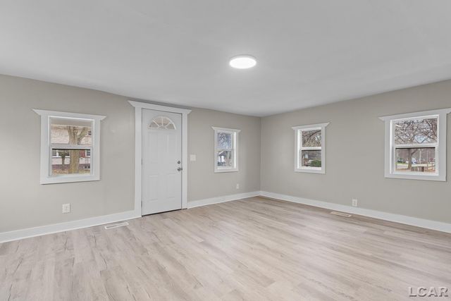 803 E Butler Street, Adrian, MI 49221