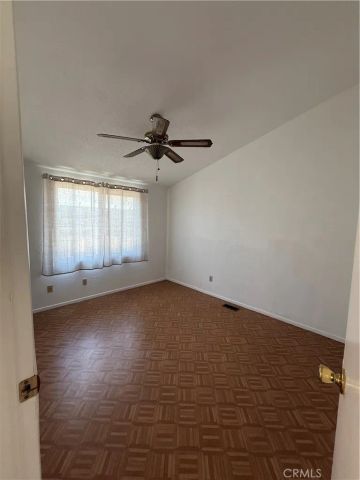 140 W Pioneer 170, Redlands, CA 92374