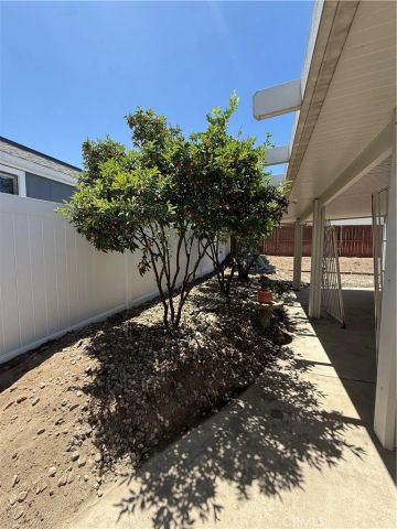 140 W Pioneer 170, Redlands, CA 92374