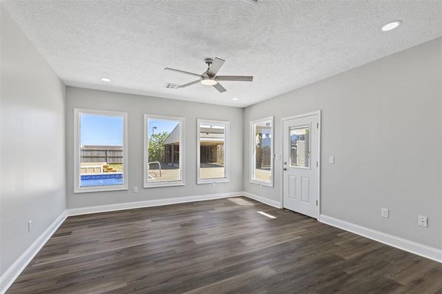 4125 Mary Ann Lane, Lake Charles, LA 70605