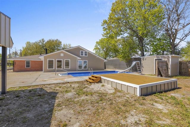 4125 Mary Ann Lane, Lake Charles, LA 70605