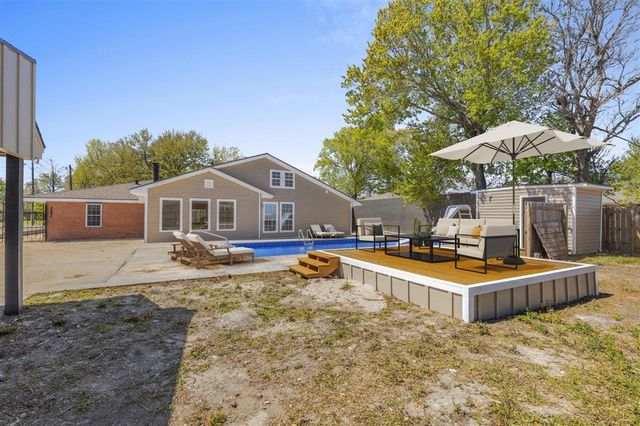 4125 Mary Ann Lane, Lake Charles, LA 70605