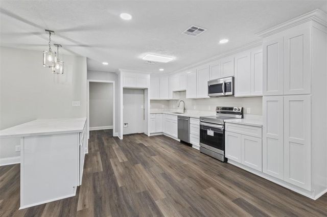 4125 Mary Ann Lane, Lake Charles, LA 70605