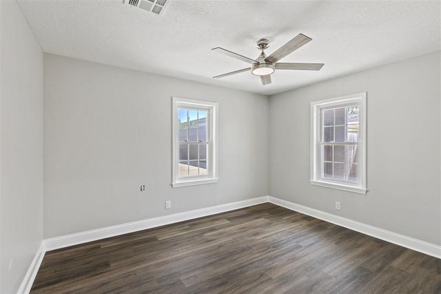 4125 Mary Ann Lane, Lake Charles, LA 70605