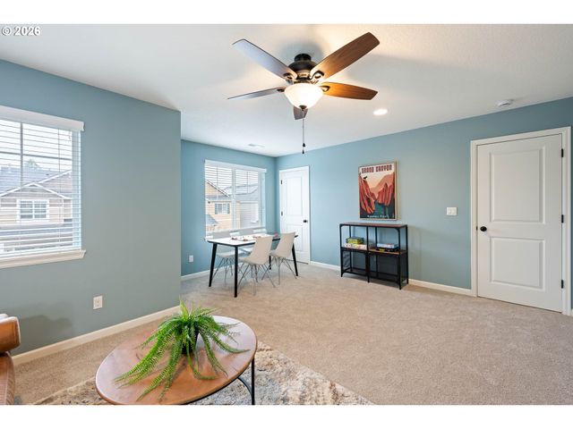 16992 Nw TRILLIUM St, Portland, OR 97229