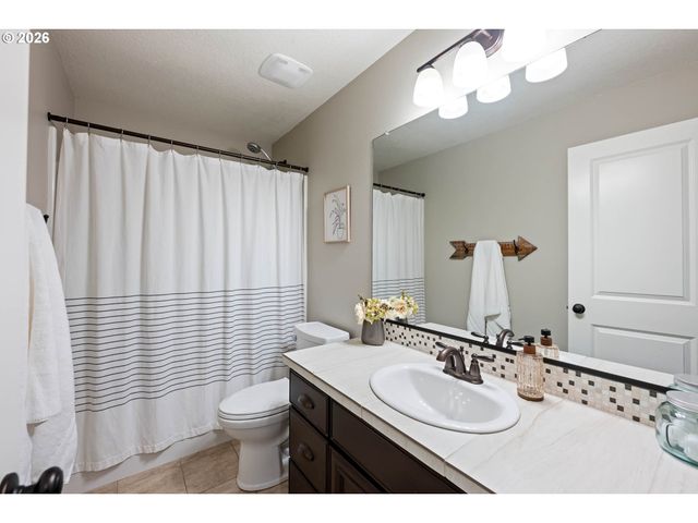 16992 Nw TRILLIUM St, Portland, OR 97229