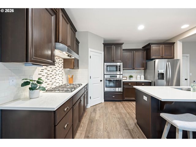 16992 Nw TRILLIUM St, Portland, OR 97229