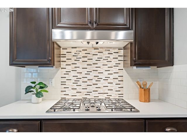 16992 Nw TRILLIUM St, Portland, OR 97229