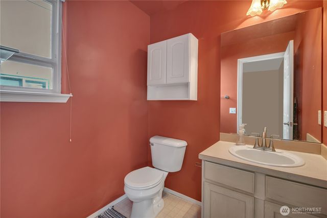 21646 SE 239th Place, Maple Valley, WA 98038