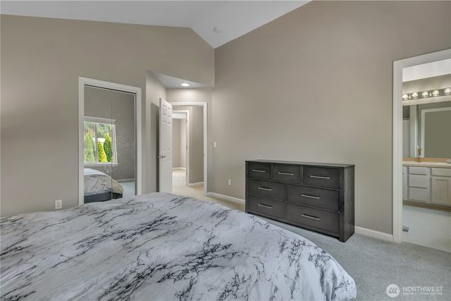 21646 SE 239th Place, Maple Valley, WA 98038