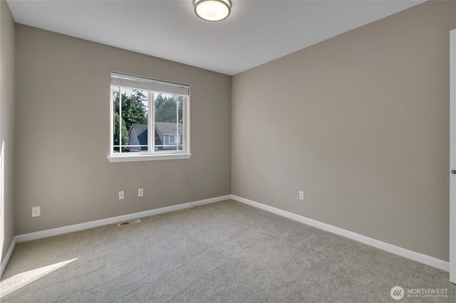 21646 SE 239th Place, Maple Valley, WA 98038