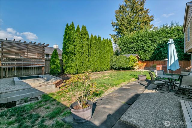 21646 SE 239th Place, Maple Valley, WA 98038