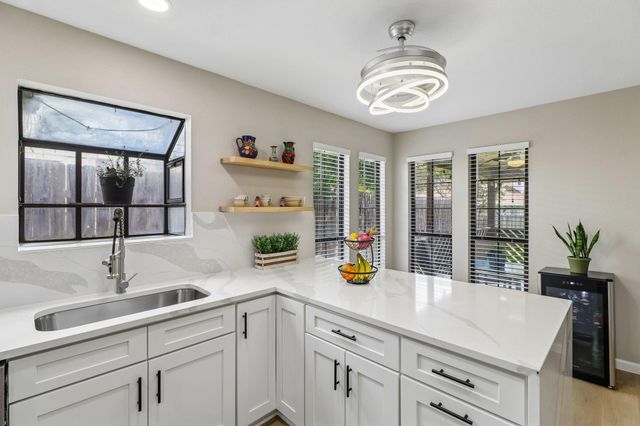 1705 Creek Bend CIR, Round Rock, TX 78681