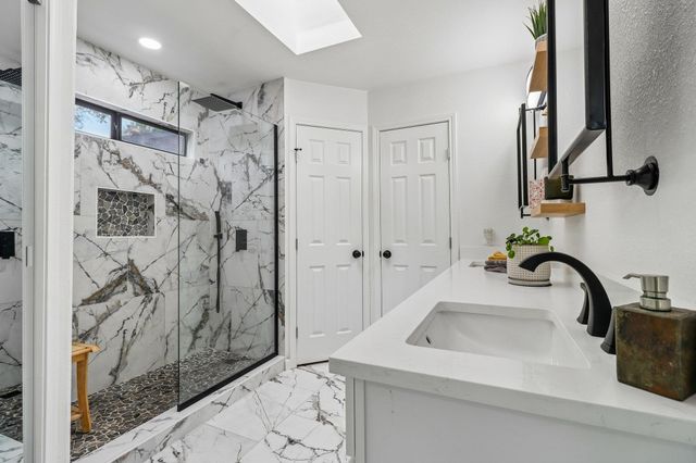 1705 Creek Bend CIR, Round Rock, TX 78681