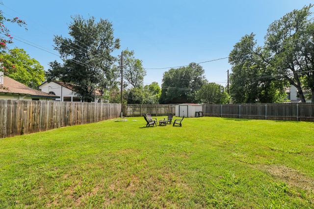 1705 Creek Bend CIR, Round Rock, TX 78681