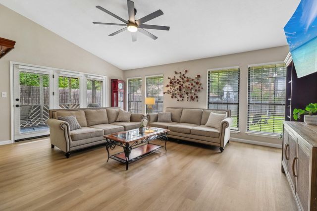 1705 Creek Bend CIR, Round Rock, TX 78681
