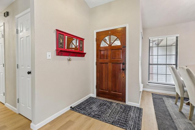 1705 Creek Bend CIR, Round Rock, TX 78681