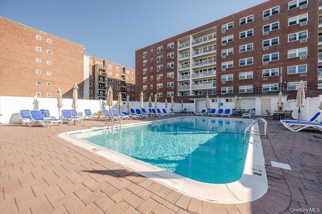 711 Shore Road 1N, Long Beach, NY 11561