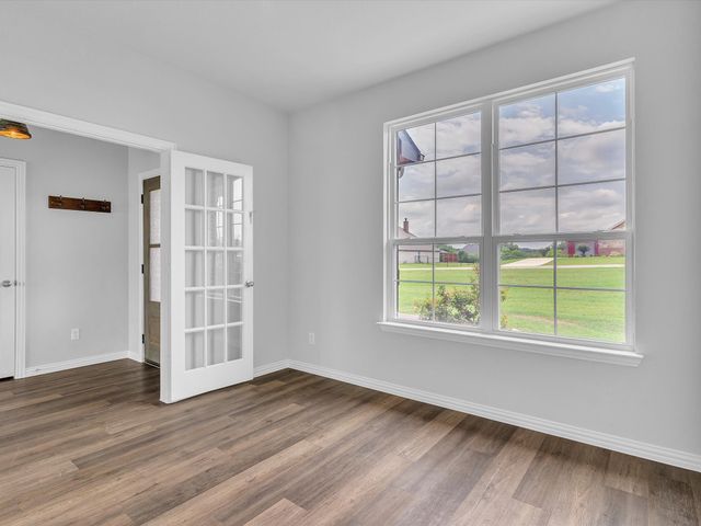 1013 Northern Oaks Court, Springtown, TX 76082